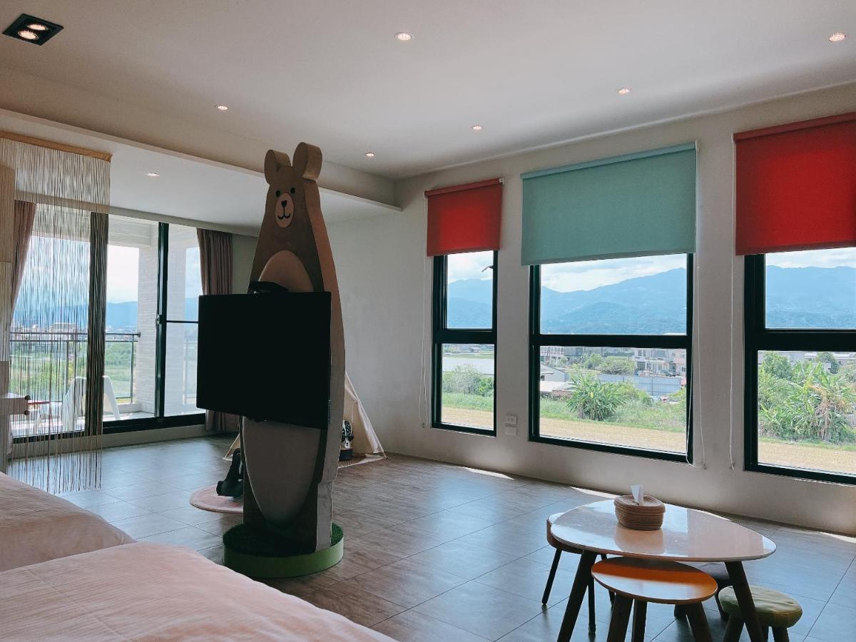 Wei Wei Chu B&B Zhuangwei Bagian luar foto
