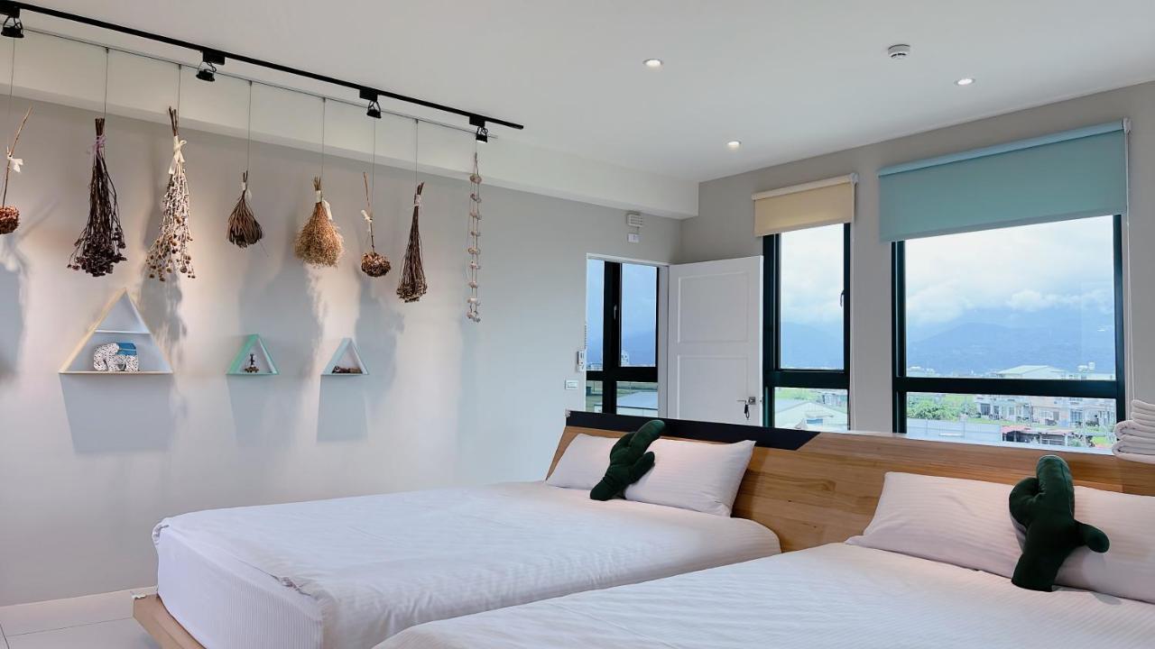 Wei Wei Chu B&B Zhuangwei Bagian luar foto